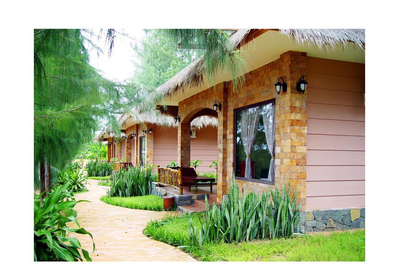 Vinh Suong Seaside Hotel And Resort Phan Thiết Eksteriør billede