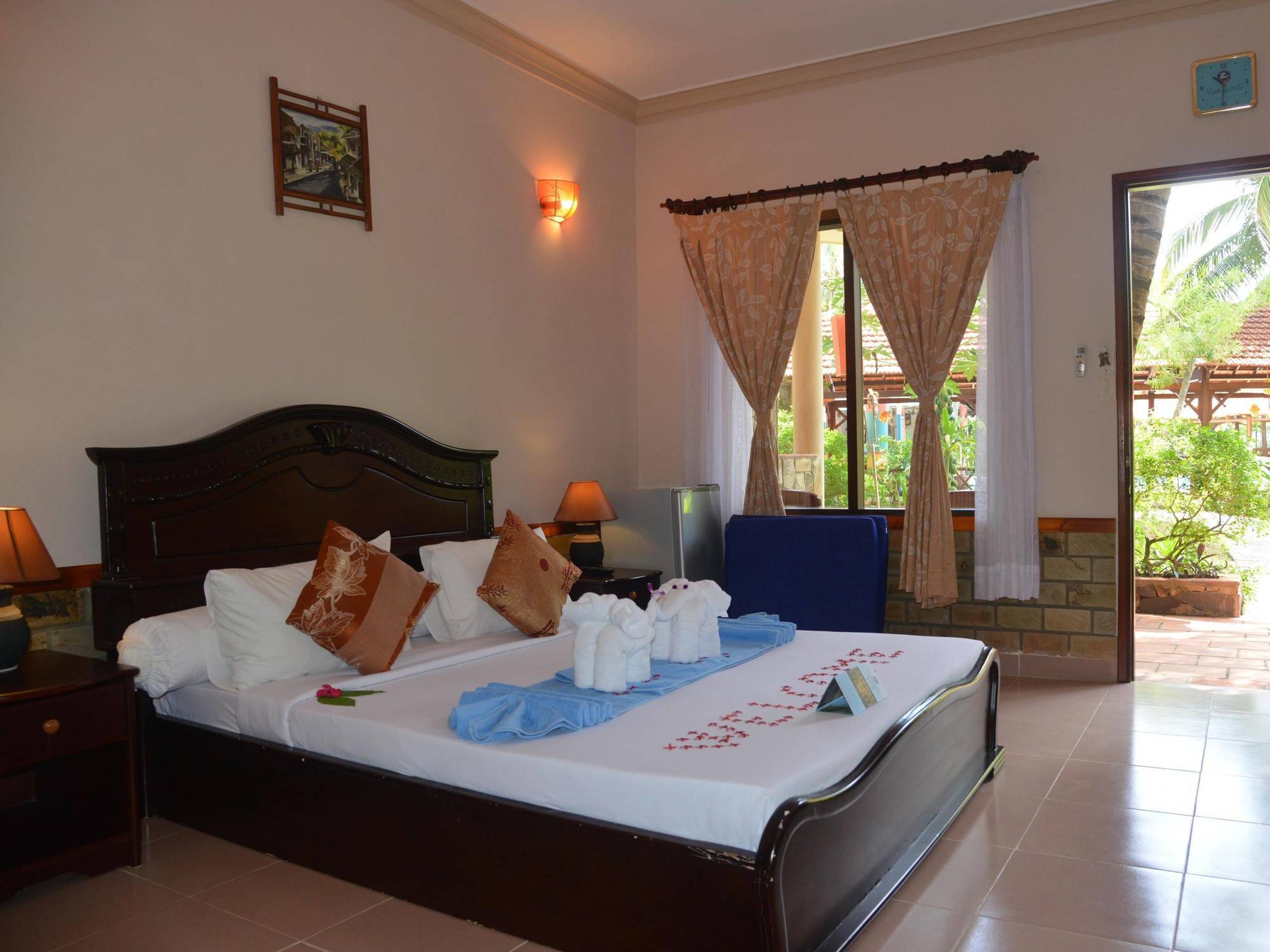 Vinh Suong Seaside Hotel And Resort Phan Thiết Eksteriør billede